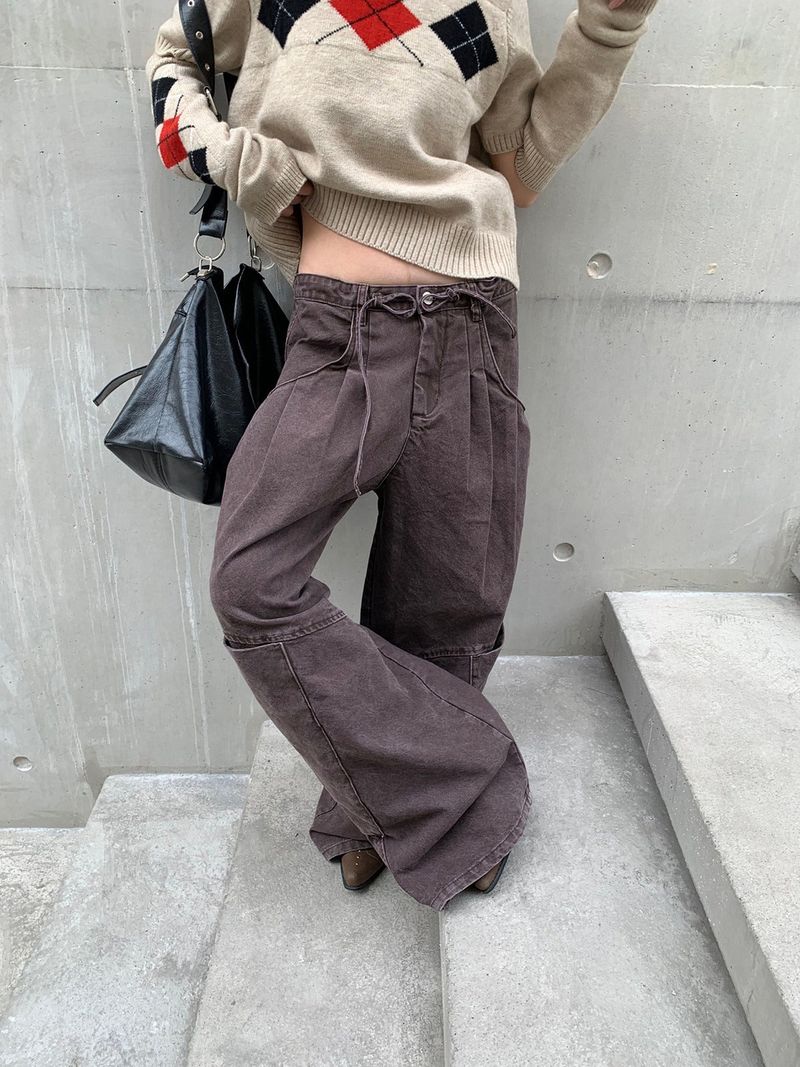 Edge curved pin tuck casual pants