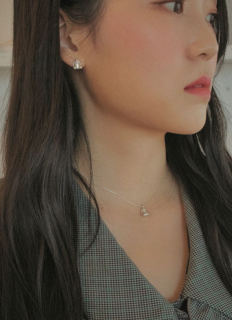 【MADE】 Little bunny earring