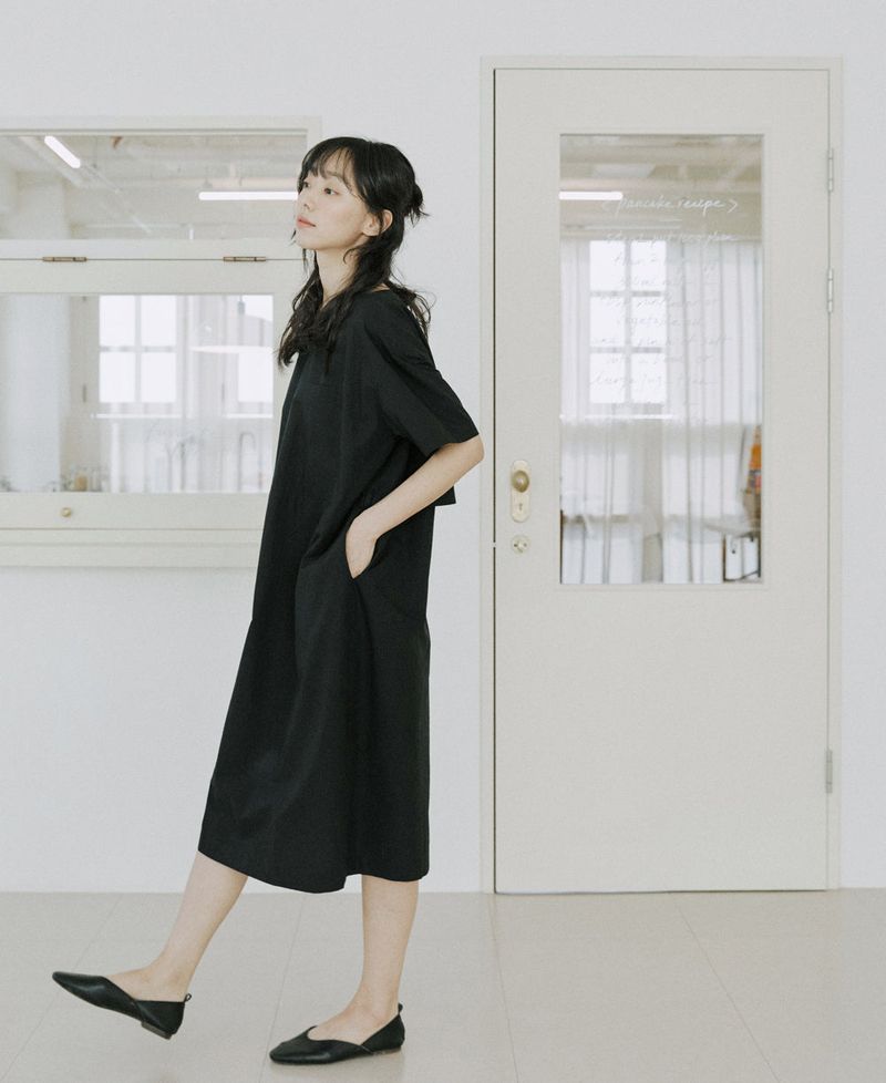 layered ribbon onepiece black