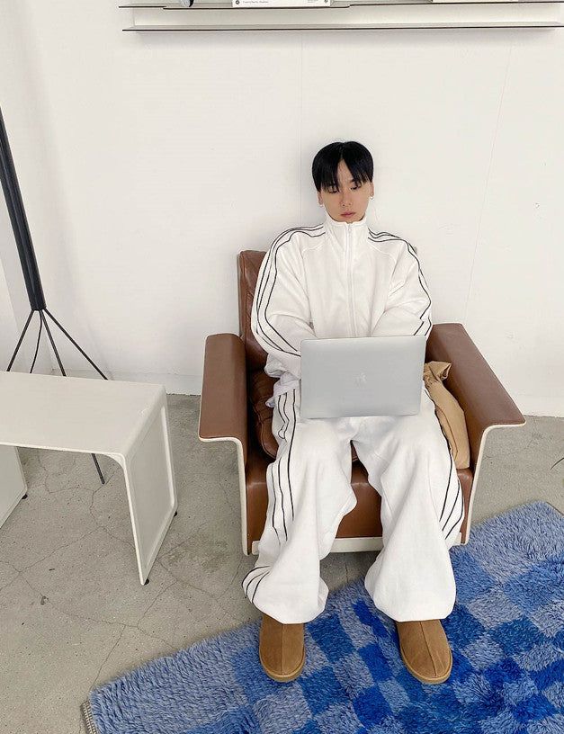 HOLY IN CODE（ホーリーインコード）の「No.0547 3line sweat set ZIP-UP（Jackets/Outerwear）」