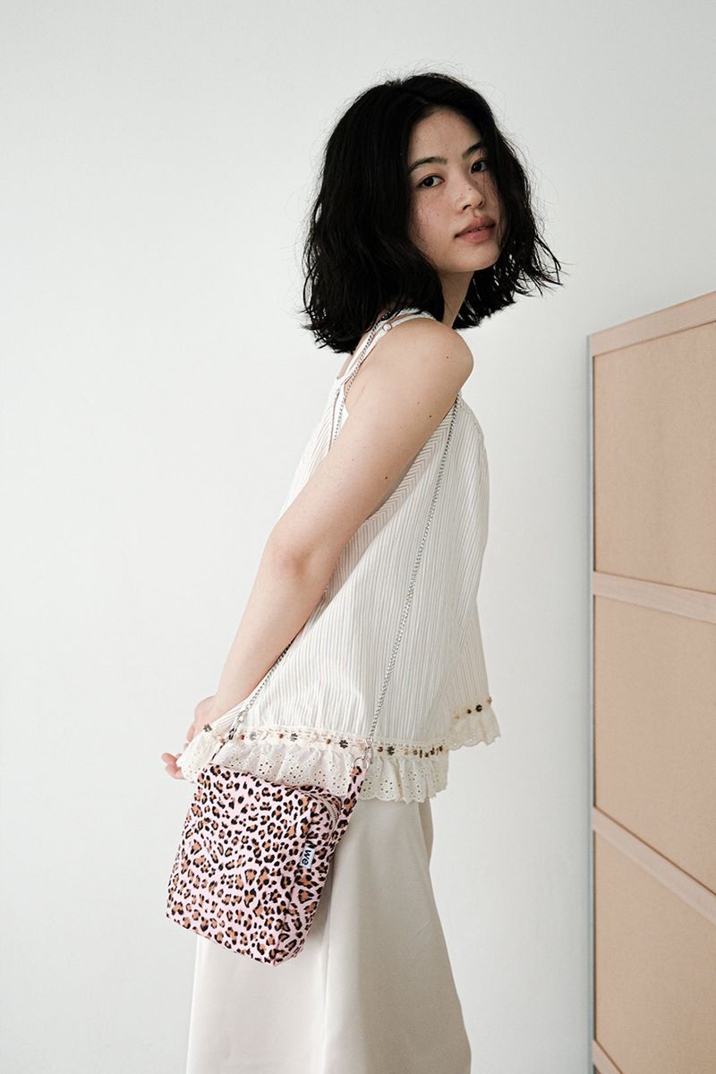 クロス ポーチ (pink leopard)