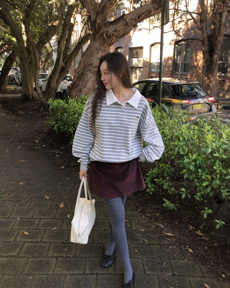 [ORIGINAL] Navel Stripe Collar Sweatshirt