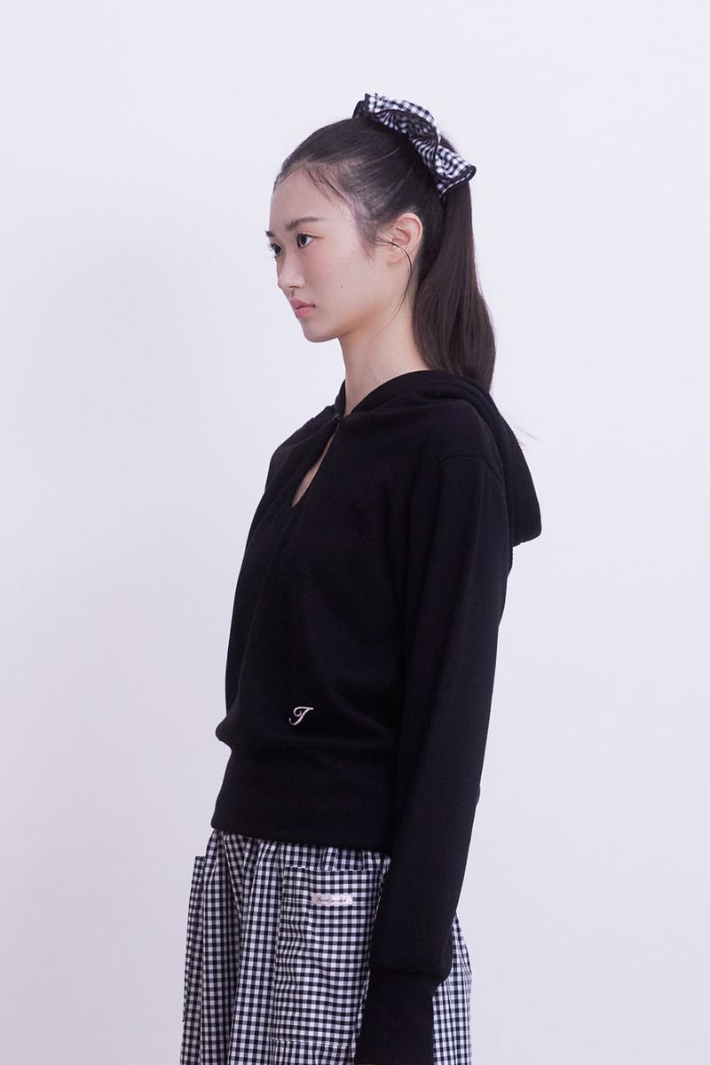 Classic Cut-out Crop Hood Top (BLACK)