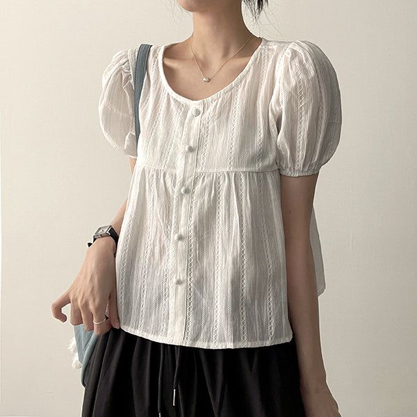 hijjoo（ハイチュー）の「Bert Puff Sleeve Short Sleeve Blouse（Tops）」