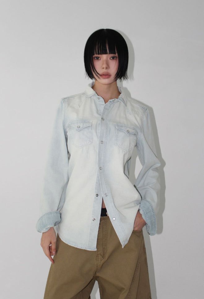AAKE(アケ)の「VINTAGE WESTERN DENIM SHIRT(Tops)」