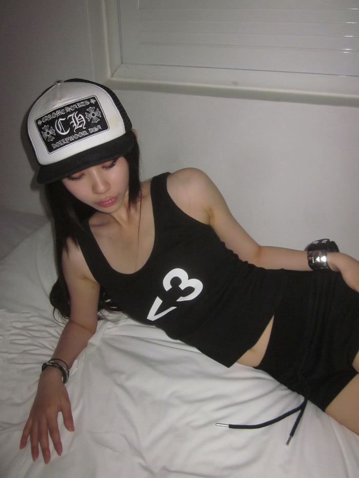 <3 Cap Top