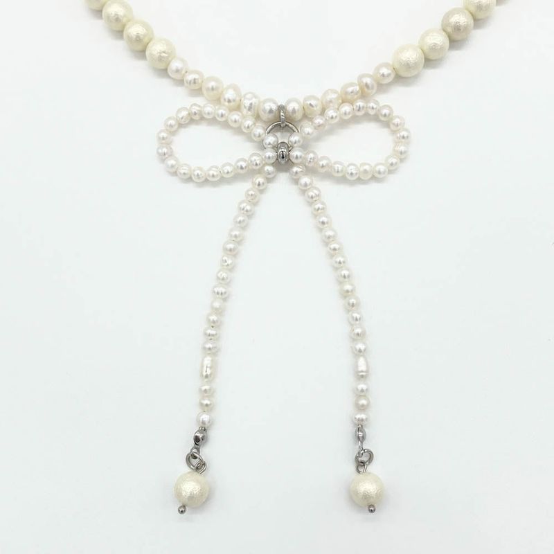 Pearl ribbon necklace
