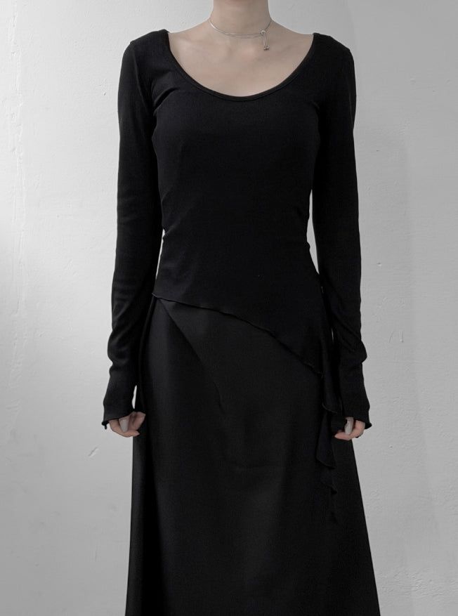 mnem（ムネム）の「Frill Deep Round Neck Long Sleeve Tee（Tops）」