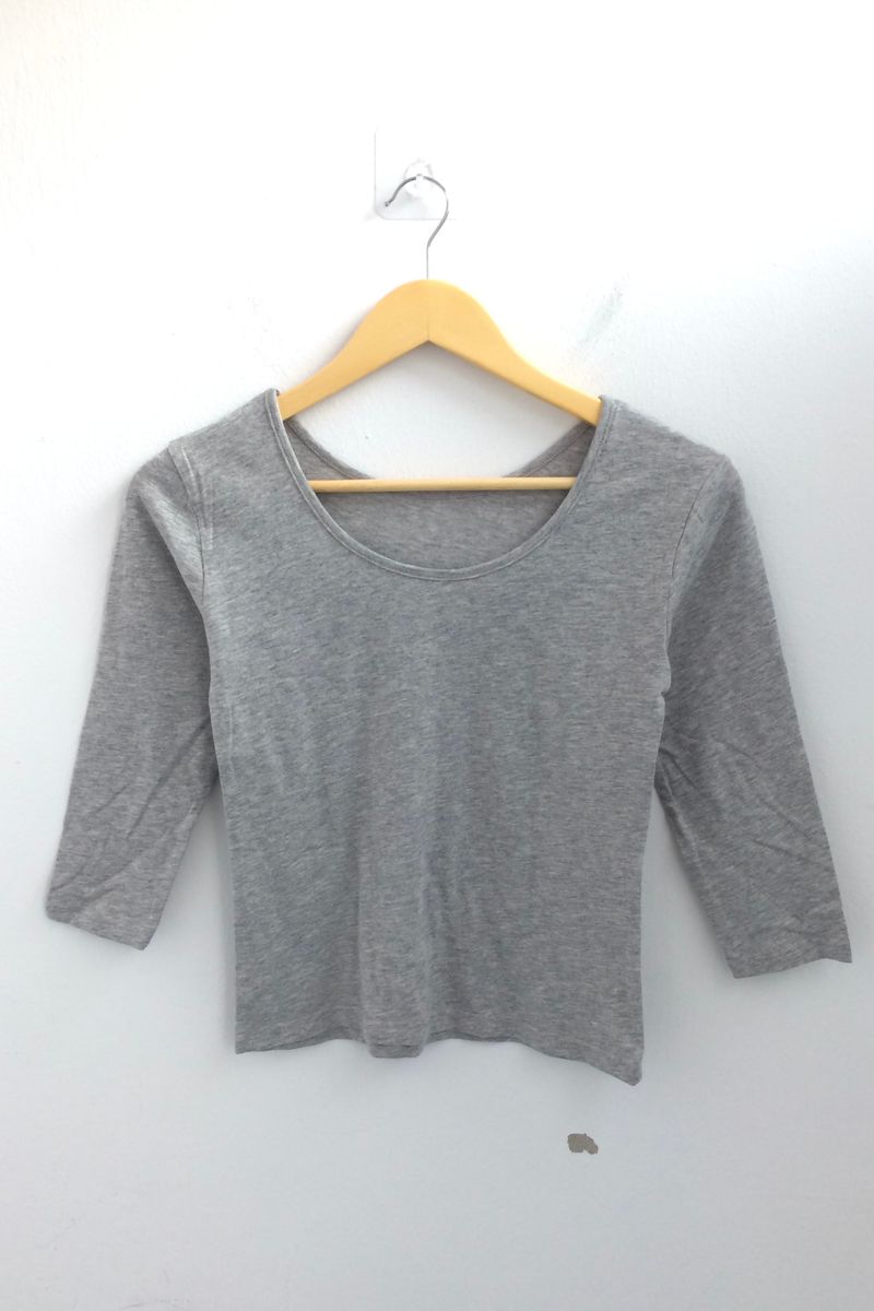 U-Neck Three-Quarter Slim Line Cotton Top