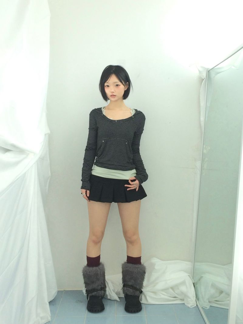 Basic Pleated Miniskirt