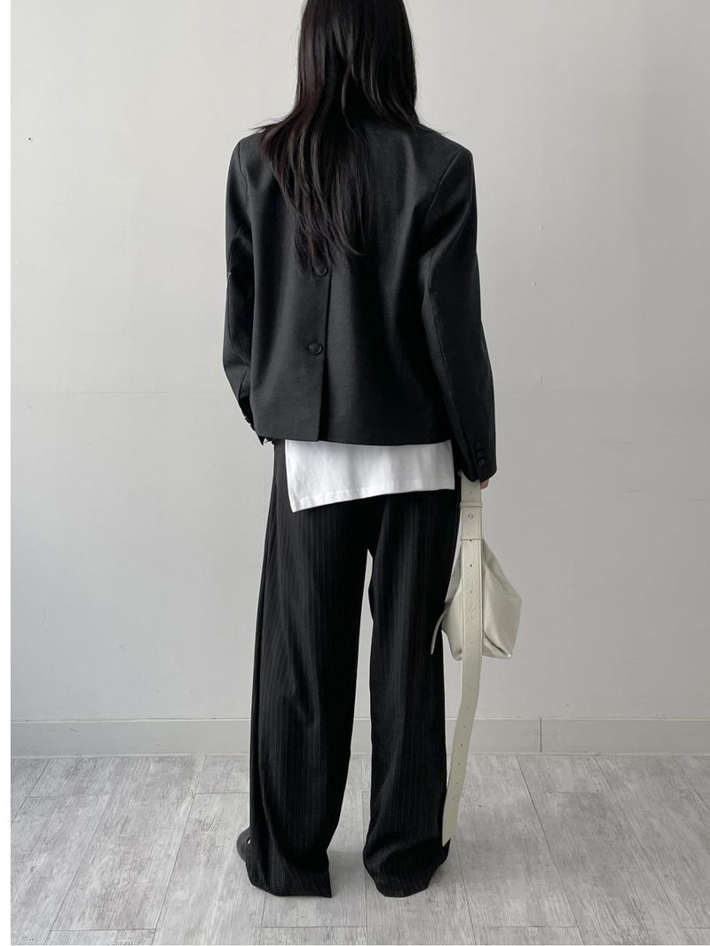 Back-button Single Loose-fit Short Jacket