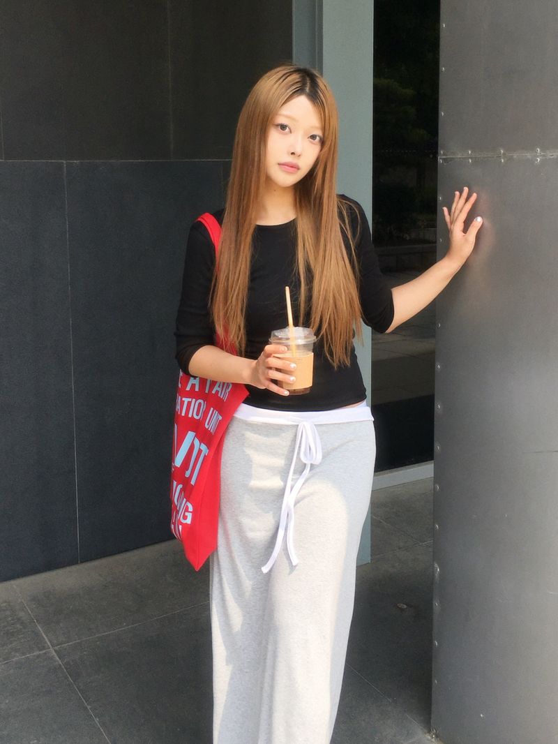 Keep Moving One-Cut Shoulder Bag (3c)