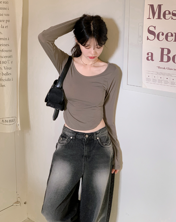 SHOPPERLAND(ショッパーランド)の「Basic U-neck Slim Long Sleeve T-shirt (5color)(Tops)」