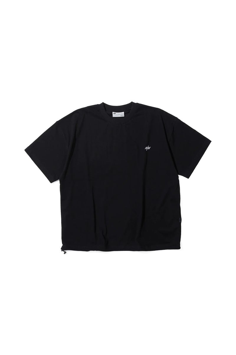 NīNEpointNīNE（ナインポイントナイン）の「エキスパートベースロゴ半袖プラーTシャツ（トップス）」