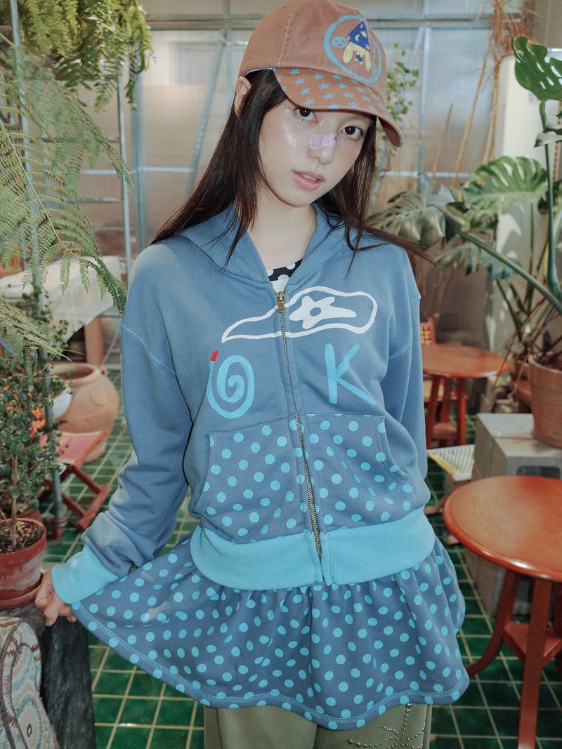 UnsocialNight（アンソーシャルナイト）の「UsocialNight original retro versatile autumn and winter プリントフード付きスウェットシャツ 水玉模様カーテンセット（トップス）」