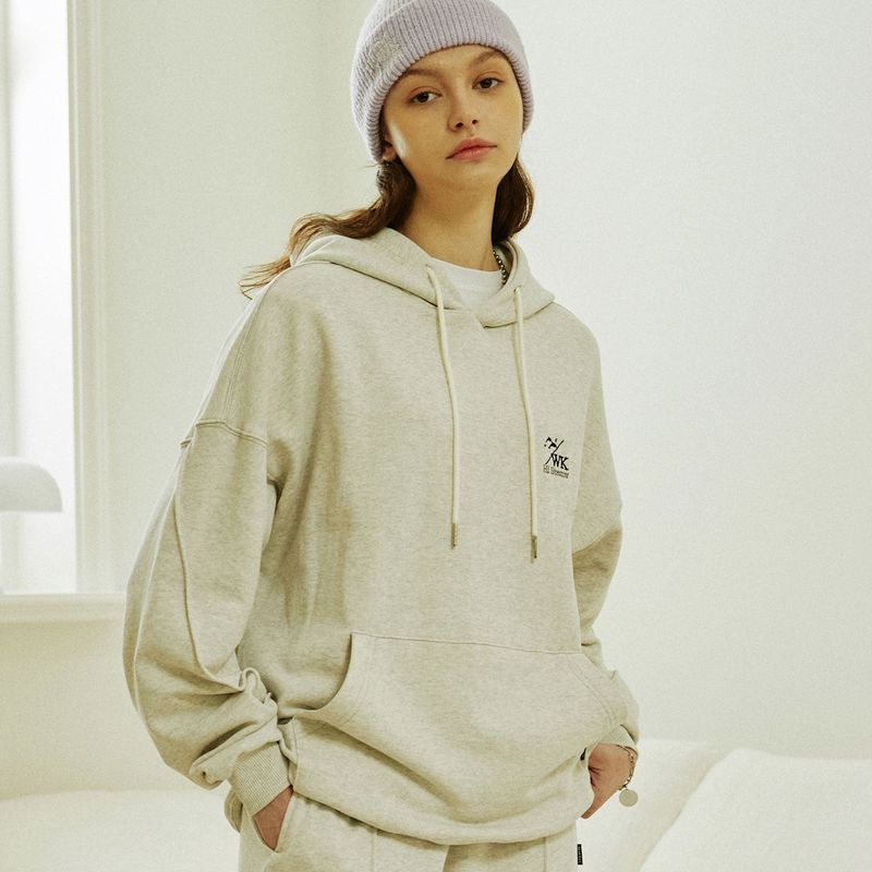 Hi Steady pintuck hood