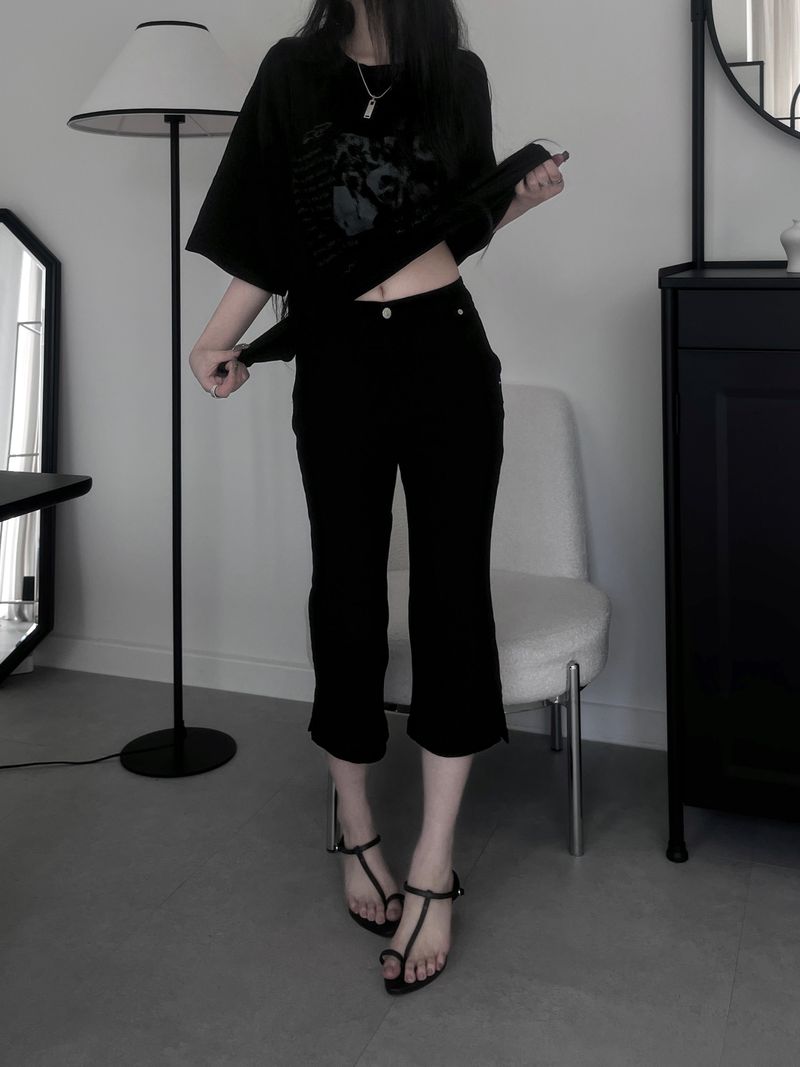 black slub capri denim