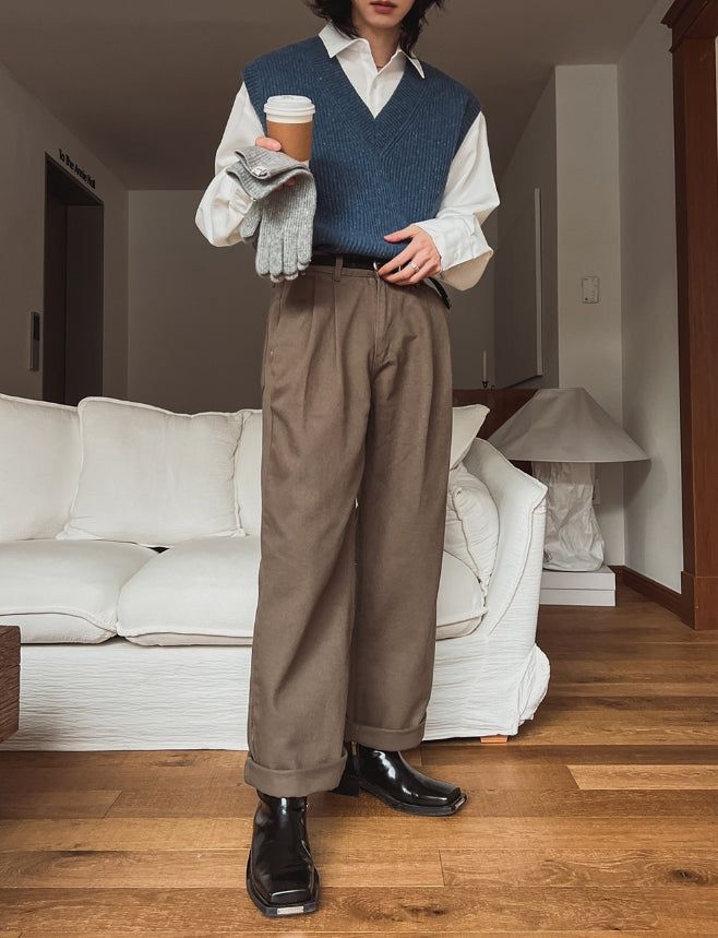 Koby two-tuck chino pants