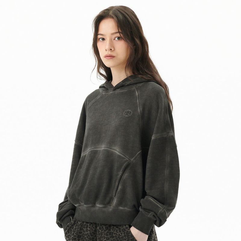 DYED CURVED SEAM CROP HOODIE