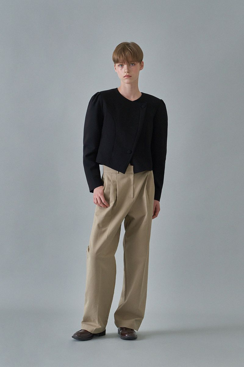 Chino pintuck pants_khaki beige