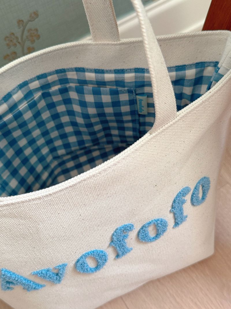 Signature canvas check tote bag