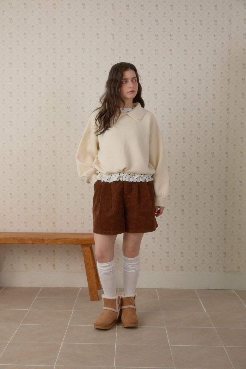 VANILLA STRING COLLAR KNIT