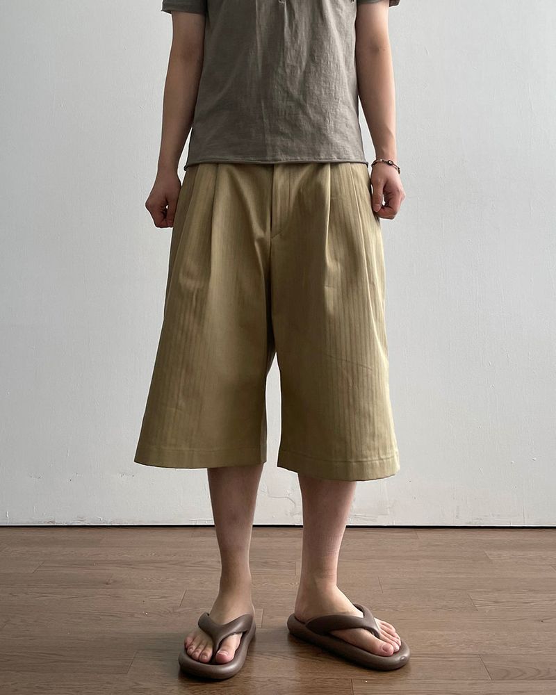 Ease Herringbone Bermuda Denim Pants