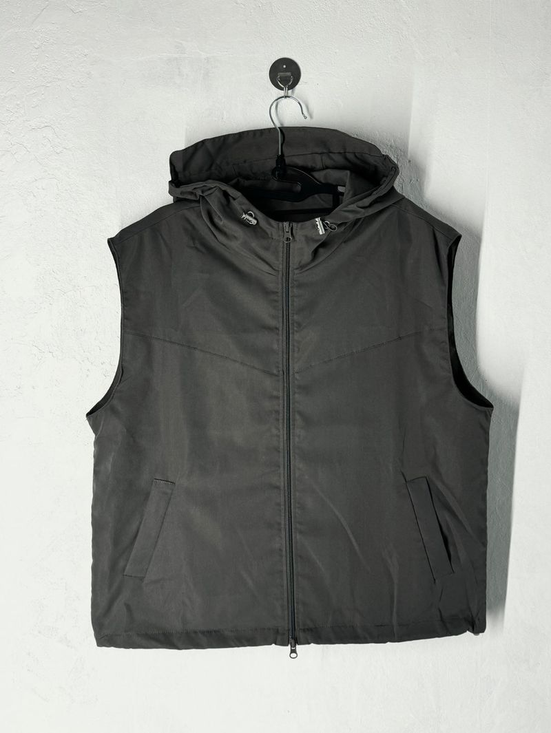 Tech poly hood vest 3C