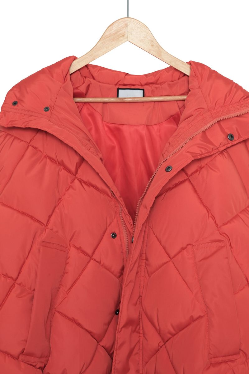 high-neck quilting padded jumper