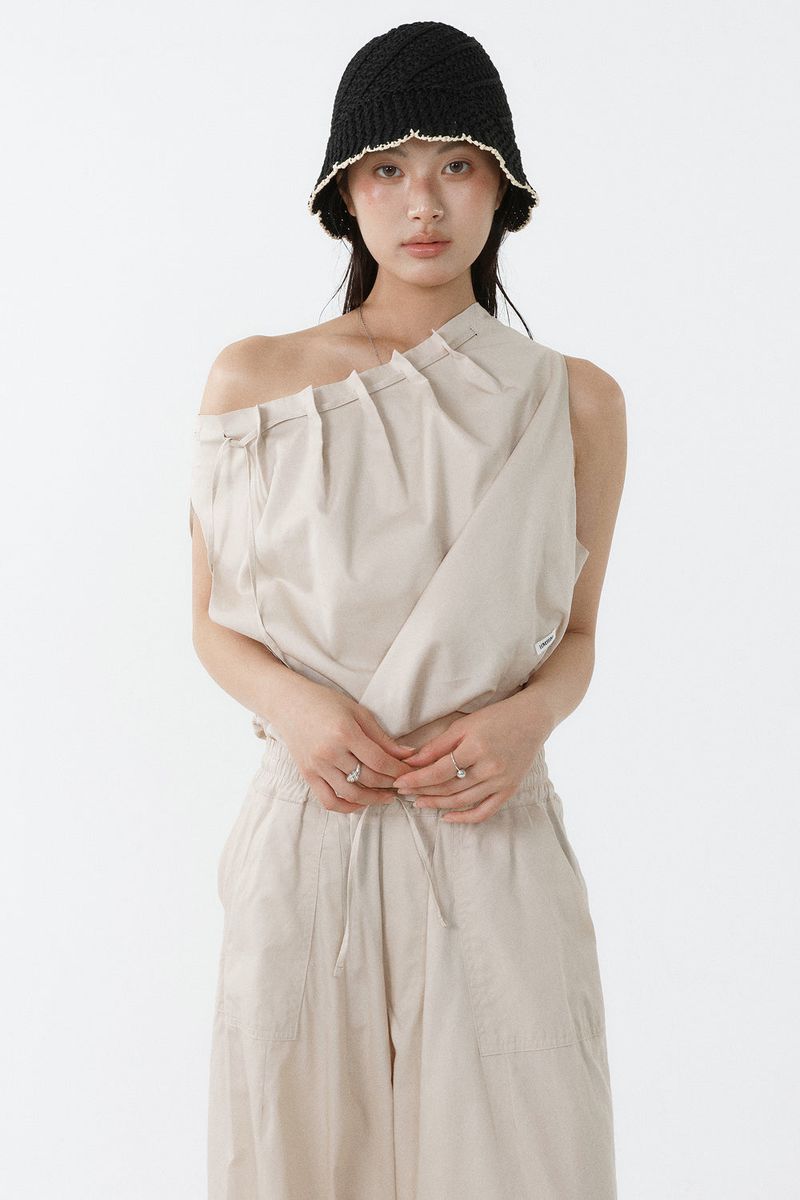 Loventina（ラヴェンティナ）の「FLOW MOOD TOP_BEIGE（Tops）」