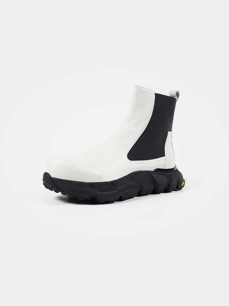 【MADE】UX, White
