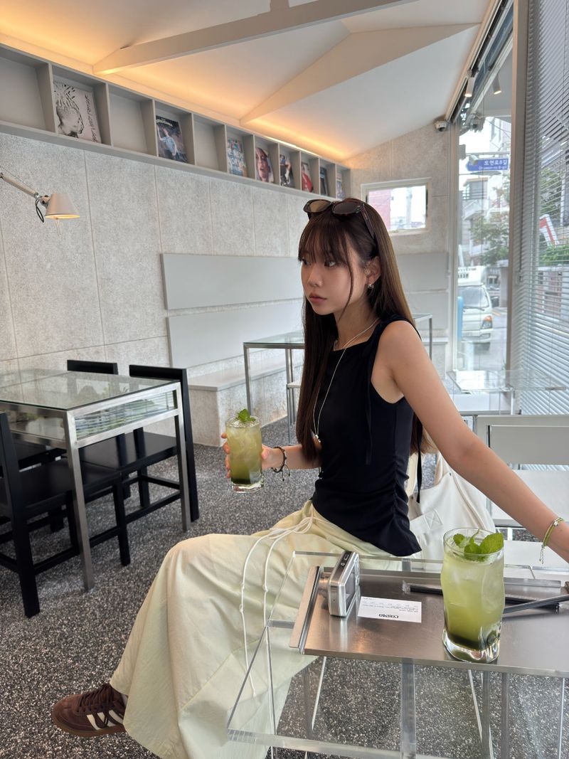 straight fit maxi skirt (cucumber green)
