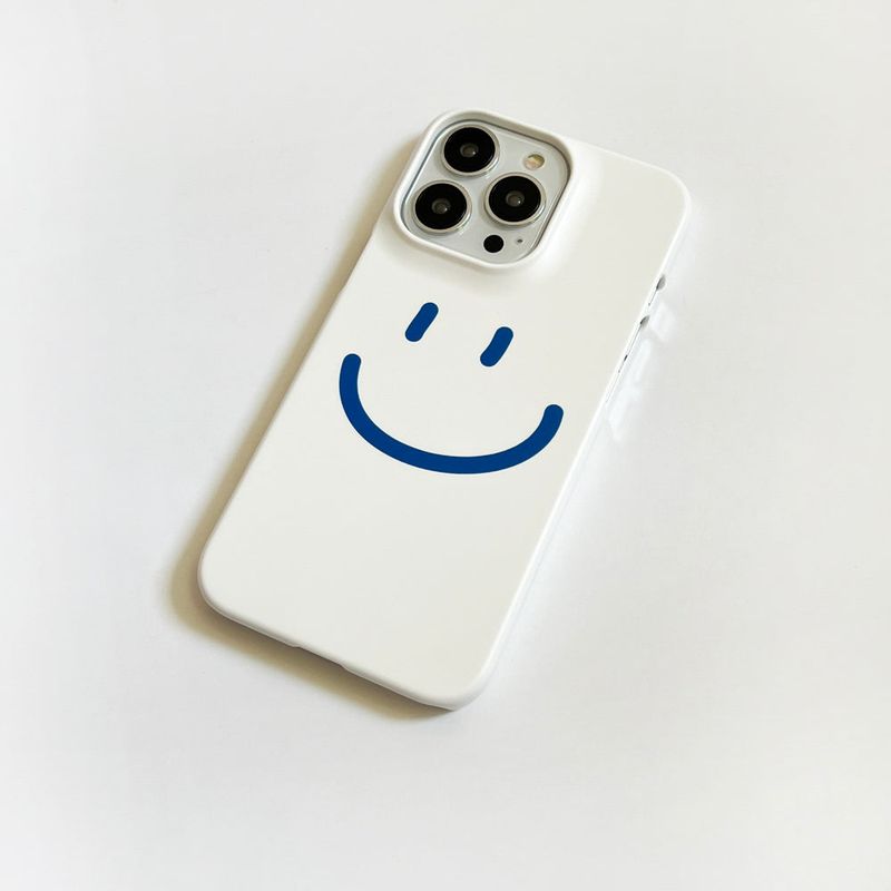 a3b3（エースリービースリー）の「Smile 02 (Matt Phone Case)（Smartphone Accessories）」