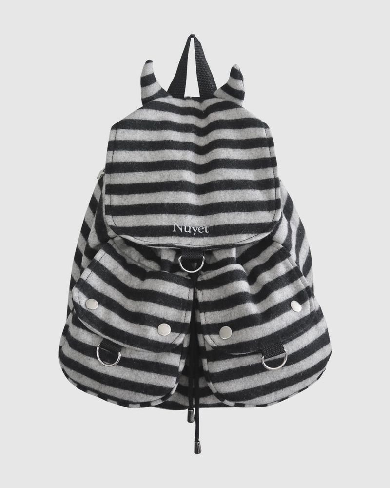 Nuyet（ヌエット）の「 Devil Puff Backpack _ Black Stripe（Bags）」