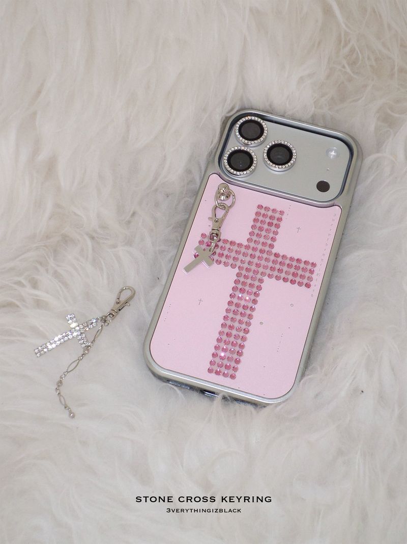stone cross keyring