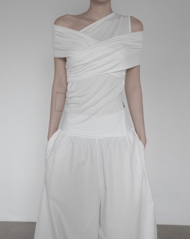 mnem（ムネム）の「Lovell Drape One-Shoulder Off-Sleeveless（Tops）」