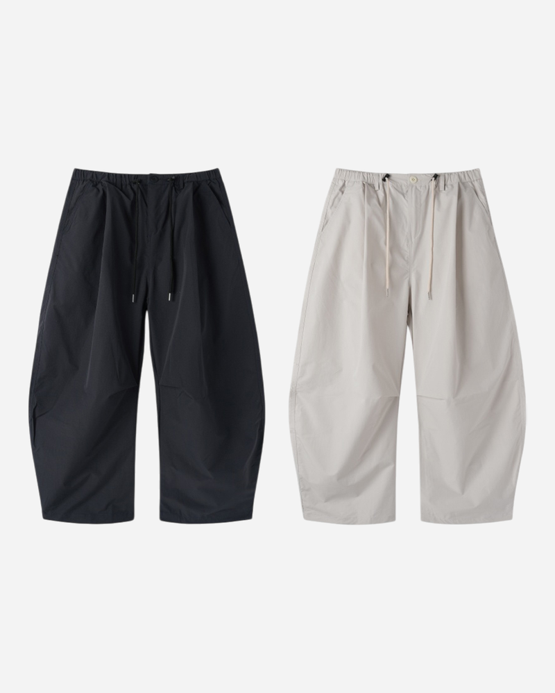 Light Pintuck Curved Pants