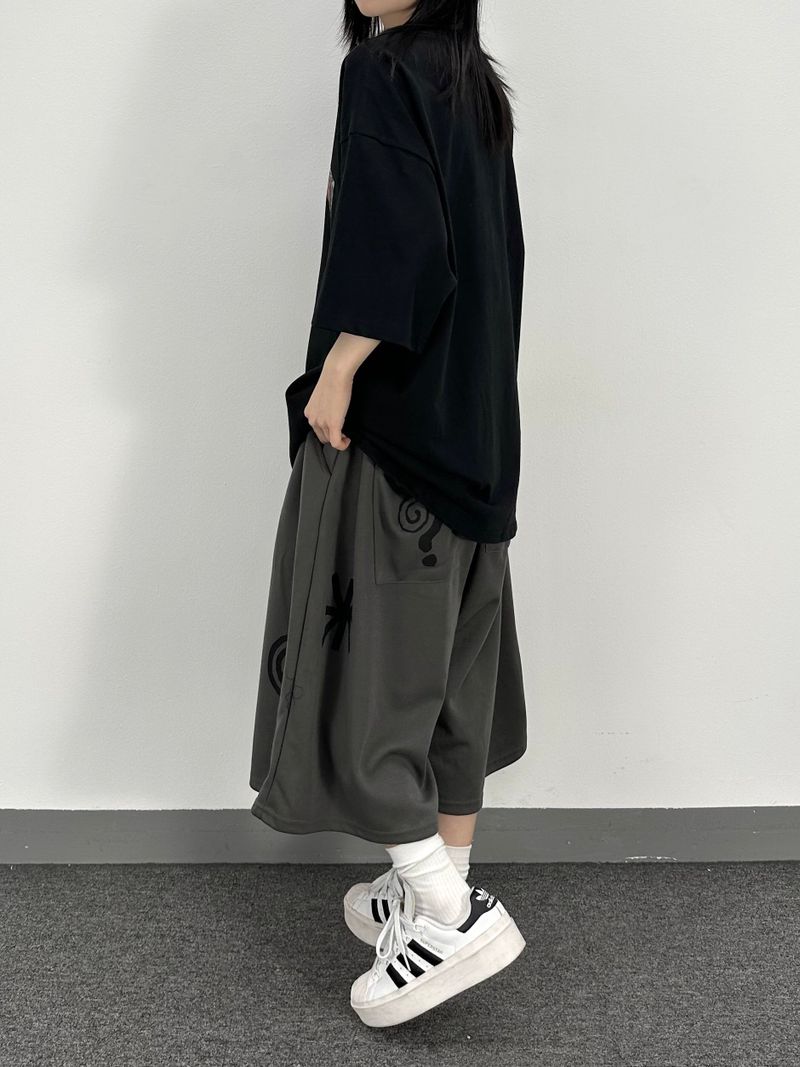 emoji sweat bermuda pants