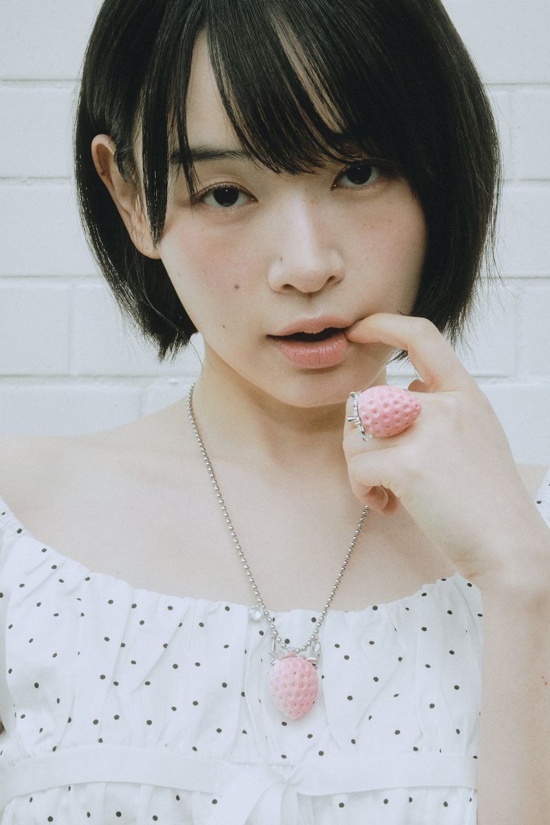STRAWBERRY SILVER BALL CHAIN NECKLACE