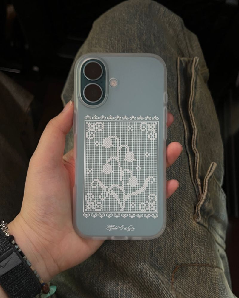 Muguet | Milky Case