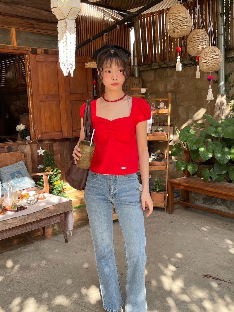 EVIE avery PUFFED SLEEVE TOP RED