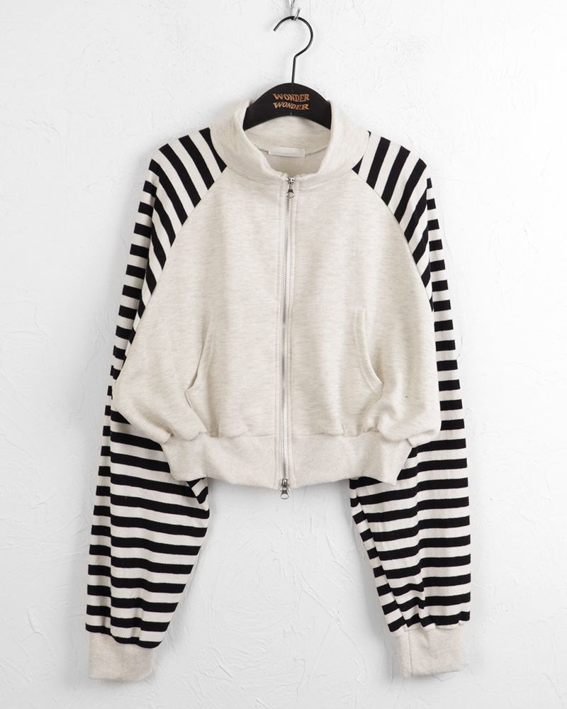 Choit Stripe Coloring Half Neck Two-Way Cropped Zip-Up