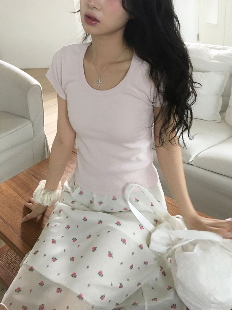 Soft U-Neck Tee