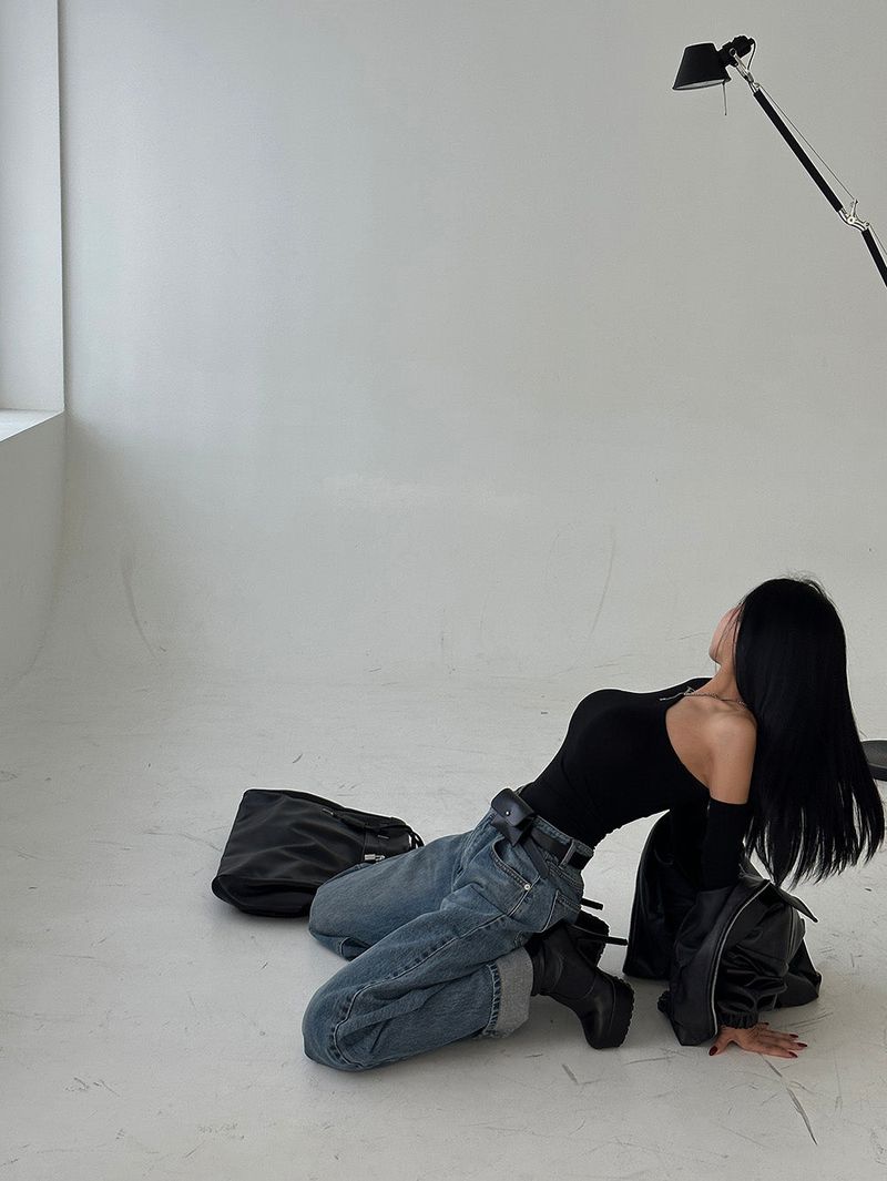 Unbalanced Off-Shoulder Warmer SET T-Shirt