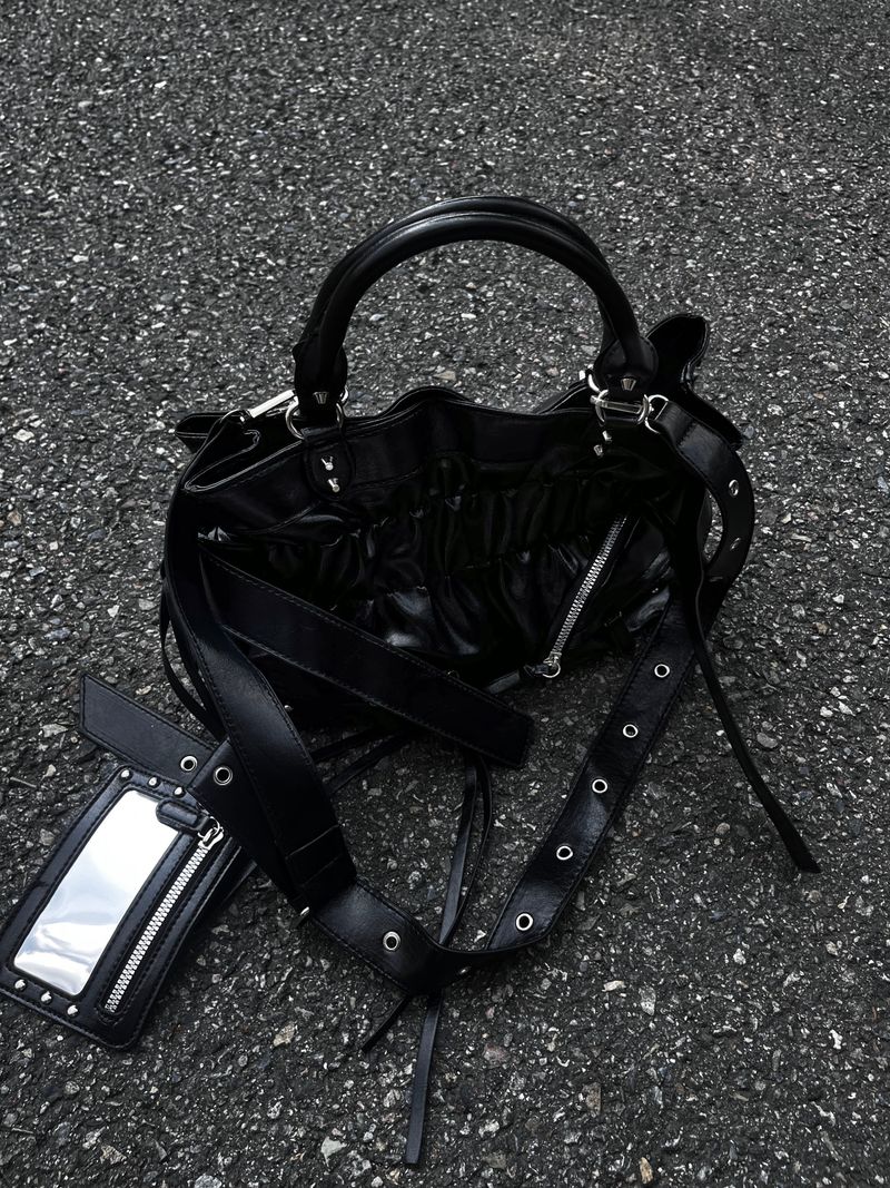 chic shirring motor bag