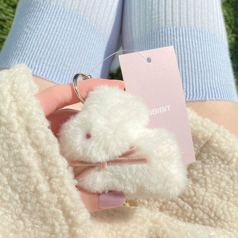 Bunny Popo Doll Keyring (ivory)