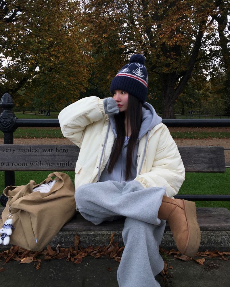 pompon Nordic knit cap