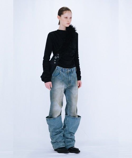 OVERLAP TUCK DENIM PANTS