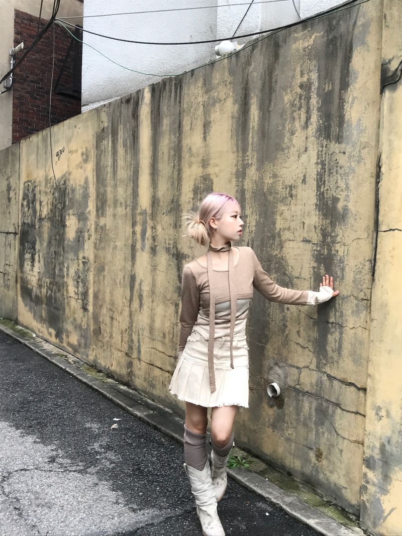 High-Waist Cutting Damage Pleated Skirt