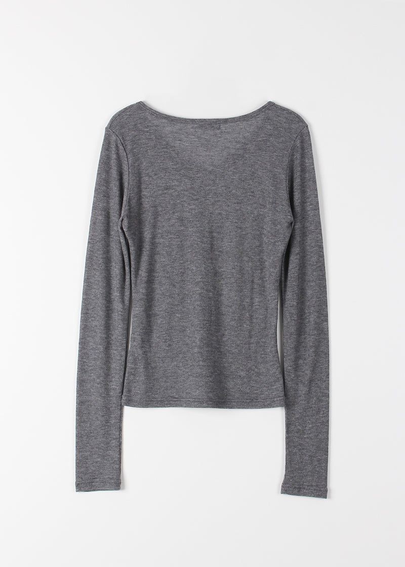 BUTTON SILHOUETTE TEE